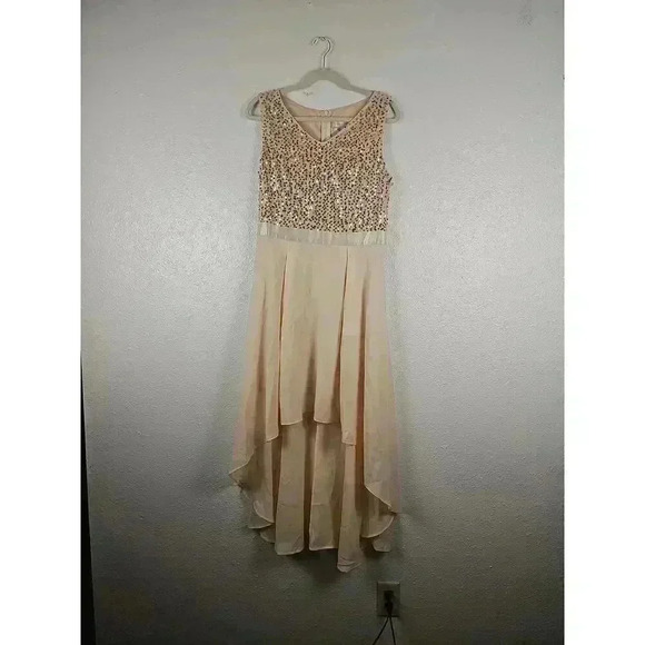 NWT BeryLove Gold V Neck Sequin Bodice Hi Low Sleeveless Evening Dress Large - Picture 1 of 6